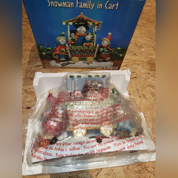 BNIOB Snowman Family In Cart Christmas Decor - Picture 2 of 4